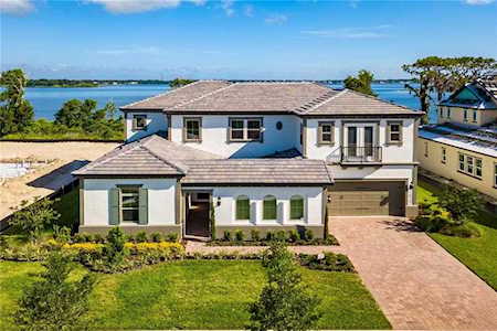 16737 Broadwater Avenue Winter Garden, FL 34787