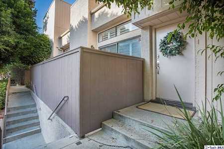 15177 Magnolia Boulevard #D Sherman Oaks, CA 91403