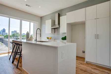 1514 N Washington Avenue #104 Dallas, TX 75204