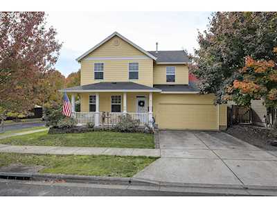 1242 34th Pl Forest Grove, OR 97116