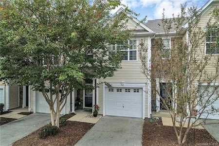 1718 Kashmir White Ln Fort Mill, SC 29708