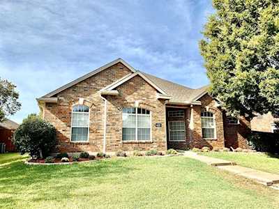 621 Spring Hill Drive Coppell, TX 75019