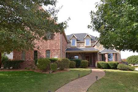 719 Fox Run Court Murphy, TX 75094