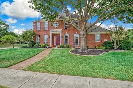 906 Dowling Court Southlake, TX 76092