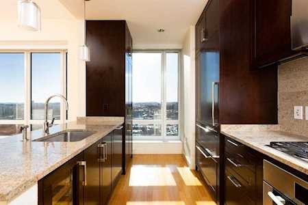 400 Stuart Street #20B Boston, MA 02116