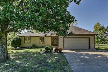 25220 S Blinker Light Rd Harrisonville, MO 64701