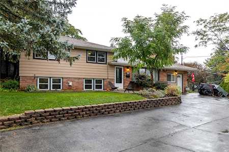 159 Calvin St Ancaster, ON L9G 2G8