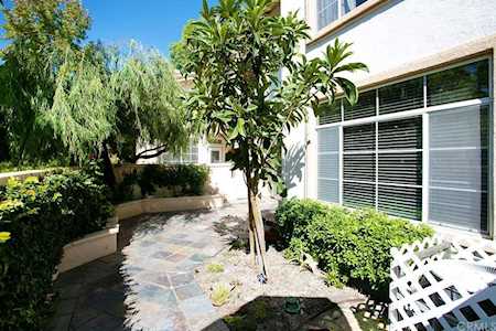 17 Tierra Plano Rancho Santa Margarita, CA 92688