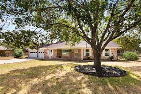 121 Randolph Rd Georgetown, TX 78628