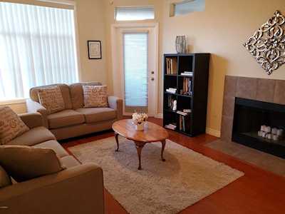 3830 E Lakewood Parkway #3024 Phoenix, AZ 85048