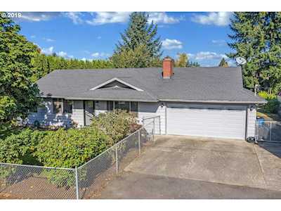 924 NW 89th St Vancouver, WA 98665