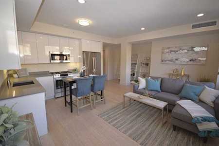 121 Portland Street #U609 Boston, MA 02114