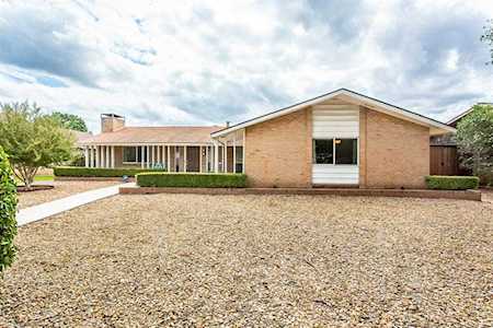 3856 Antigua Drive Dallas, TX 75244