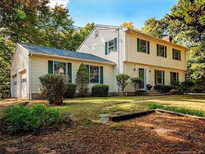 214 Hillfield Road Hamden, CT 06518
