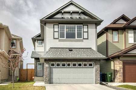 241 Panton Way NW Calgary, AB T3K 0X4