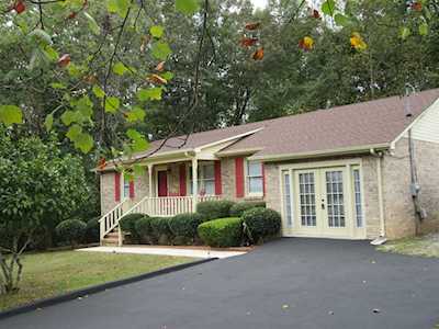 108 June St Mcminnville, TN 37110