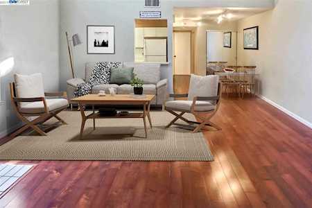 3193 Wayside Plz Walnut Creek, CA 94597