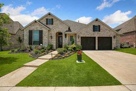 6631 Roughleaf Ridge Road Argyle, TX 76226