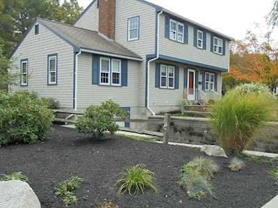 1 Monument Cir Hingham, MA 02043