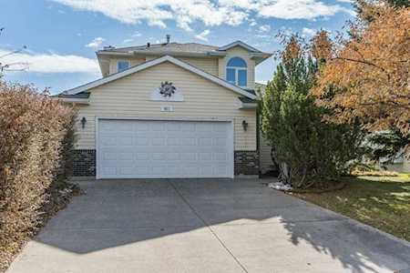 911 High Country Drive NW High River, AB T1V 1E3