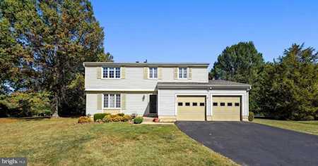 12812 Awbrey Ct Herndon, VA 20171