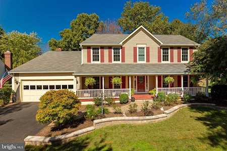 6438 Springhouse Circle Clifton, VA 20124