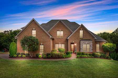 3104 Chase Point Dr Franklin, TN 37067