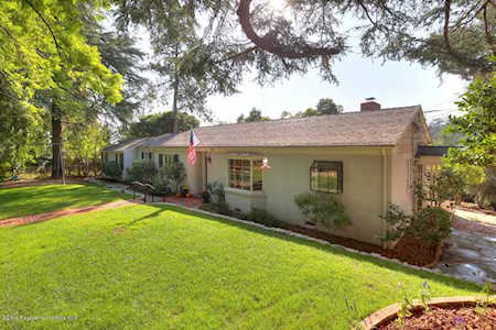 4647 El Camino Corto La Canada Flintridge, CA 91011