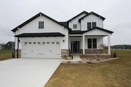 864 Farmview Drive Valparaiso, IN 46383