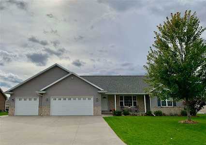 2340 Berkley Rd De Pere, WI 54115