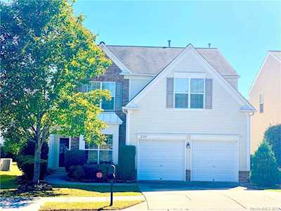 2315 Arbor Vista Dr Charlotte, NC 28262