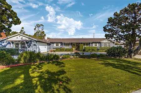 1027 N Elizabeth Place Orange, CA 92867