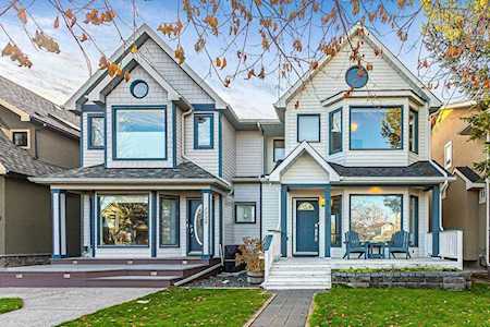 1731 Bowness Road NW Calgary, AB T2N 3K3
