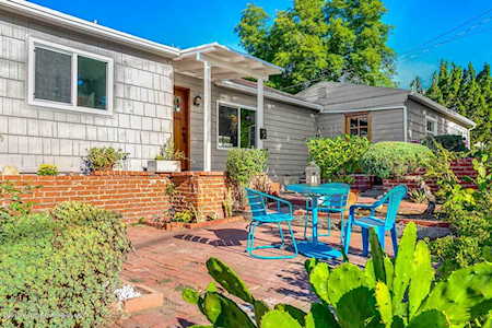 3121 N Olive Avenue Altadena, CA 91001