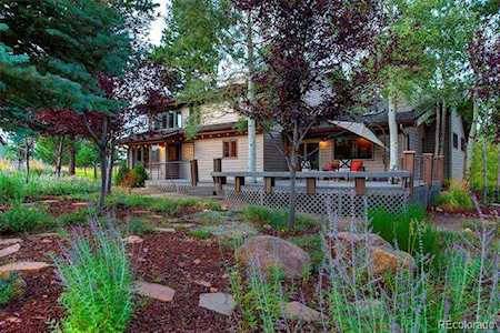 23566 Currant Drive Golden, CO 80401