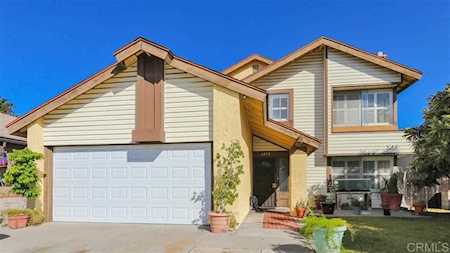 6878 Ramfos Circle San Diego, CA 92139