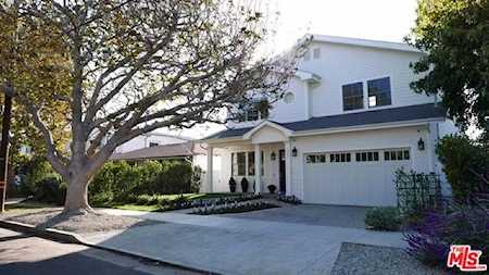 373 N Las Casas Avenue Pacific Palisades, CA 90272