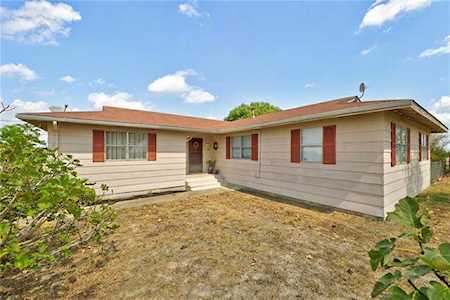 485 County Road 154 Georgetown, TX 78626