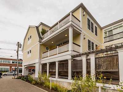 50 Waltham St #212 Lexington, MA 02421