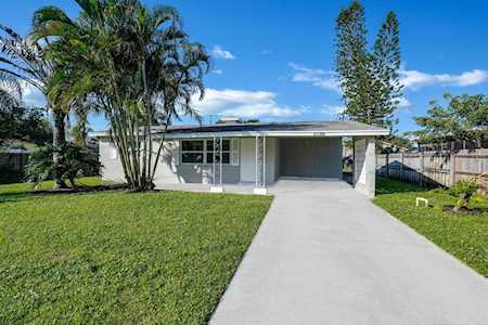 5796 SE Rosemont Avenue Stuart, FL 34997