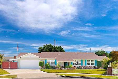 449 N Milford Road Orange, CA 92867