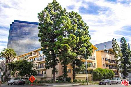 1154 S Barrington Avenue #109 Los Angeles, CA 90049