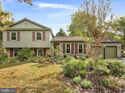 12720 Bradwell Rd Herndon, VA 20171