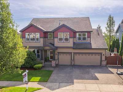 1225 NW Klickitat Ln Camas, WA 98607