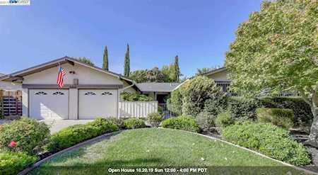 172 Greenbrook Dr Danville, CA 94526