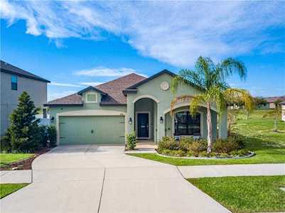 608 Silverthorn Place Groveland, FL 34736