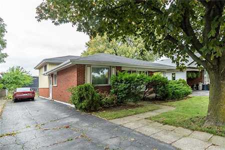 448 Upper Ottawa St Hamilton, ON L8T 3T2