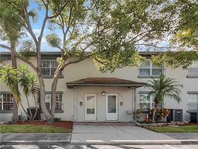 5132 Saint Charles Lane #45 Orlando, FL 32822