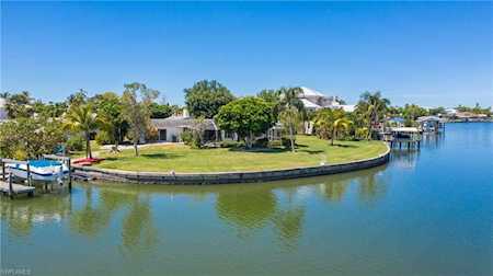 8095 Lagoon Rd Fort Myers Beach, FL 33931