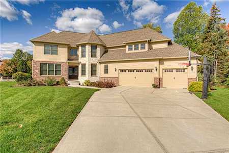 8258 Vista View Court Indianapolis, IN 46278